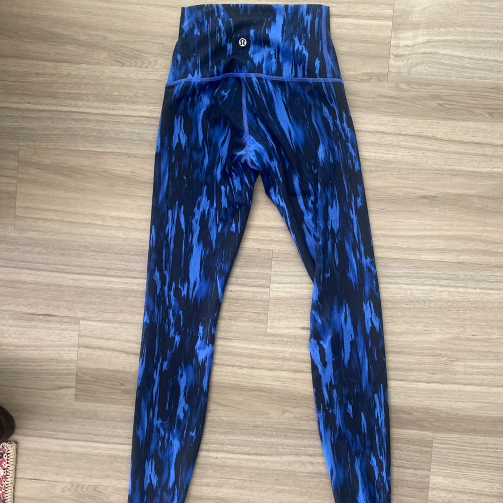 Blue/Black Lululemon Legging Size 4
